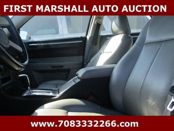 2006 Chrysler 300 Touring - Auction Pricing - - by for sale in Harvey, IL – photo 3