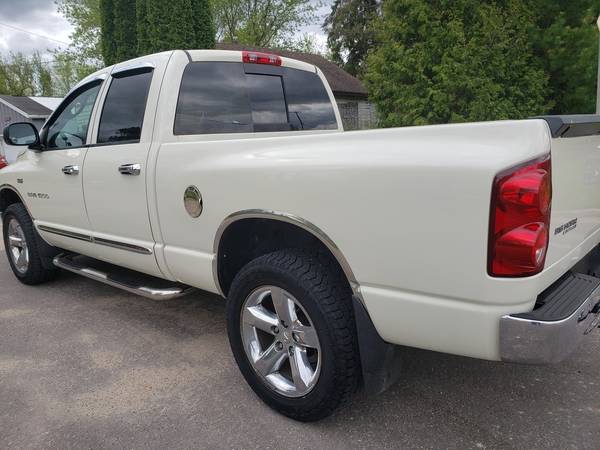 2007 Dodge Ram 1500 ST Quad Cab for sale in New London, WI – photo 3