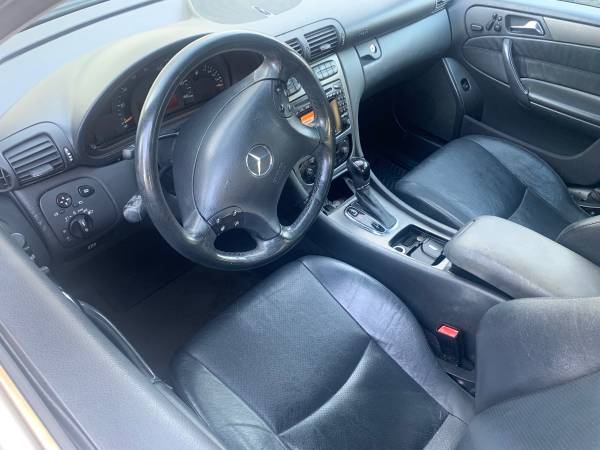 !!! 2001 Mercedes C320 , original owner , low miles 110k , leather for sale in Rodeo, CA – photo 3