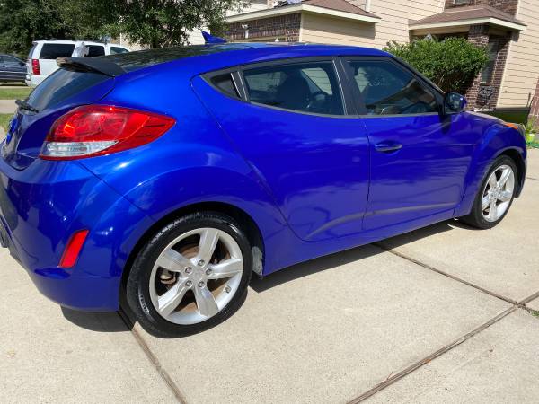 2013 Hyundai Veloster - cars & trucks - by owner - vehicle... for sale in Katy, TX – photo 4