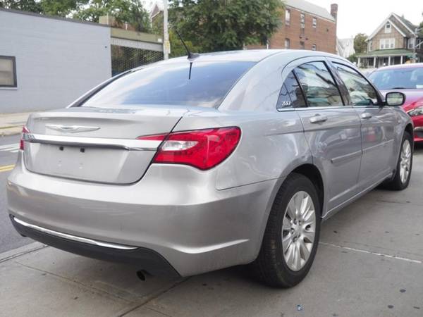 2014 CHRYSLER 200 4dr Sdn LX 4dr Car for sale in Jamaica, NY – photo 4