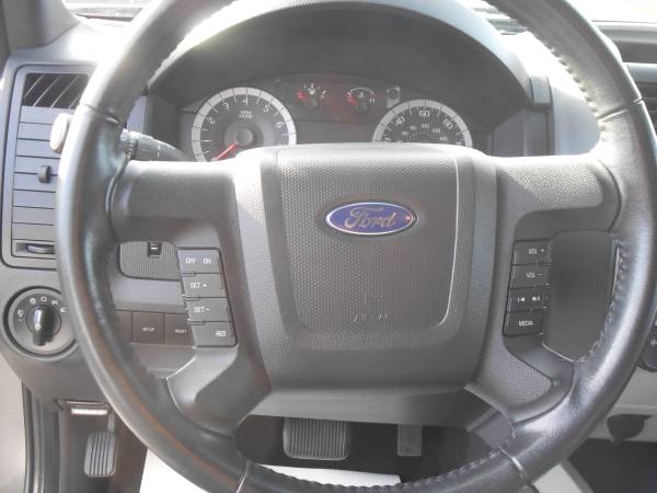 2011 FORD ESCAPE XLT $1595 DOWN + T & T for sale in York New Salem, PA – photo 10