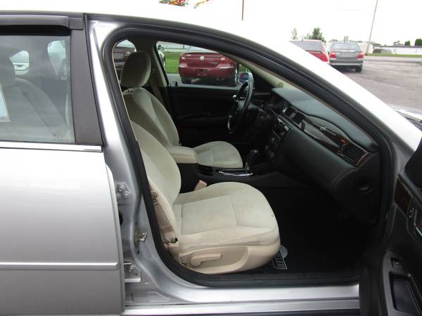 2012 Chevrolet Impala LT 3.6L V6 110,619 EZ mi. NO accidents NEW tires for sale in Auburn, IN – photo 5