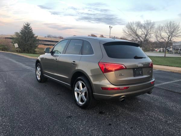 2009 AUDI Q5 Quattro**2 OWNERS *FINANCE AVAILABLE - cars & trucks -... for sale in Saint Louis, MO – photo 3