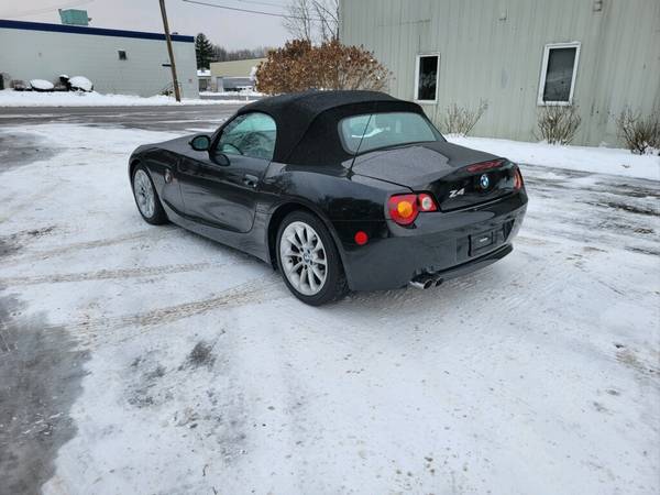 2004 BMW Z4 2 5L 5 Speed Convertible Babied! Only 33K Original for sale in PELHAM, MA – photo 5