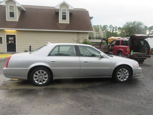 2011 Cadillac DTS Premuim - cars & trucks - by dealer - vehicle... for sale in Summerville , SC – photo 6
