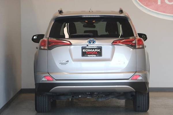 2018 Toyota RAV4 Hybrid XLE hatchback Silver - - by for sale in Nampa, ID – photo 5