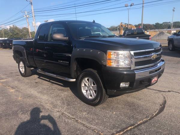 2011 Chevrolet Silverado 1500 LT 4x4 4dr Extended Cab 6.5 ft. SB < for sale in Hyannis, RI – photo 7