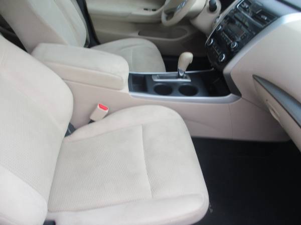 2015 Nissan Altima 2 5 S/THIS CAR IS A PUFF/103K MILES/HURRY DOWN for sale in Johnston, RI – photo 13