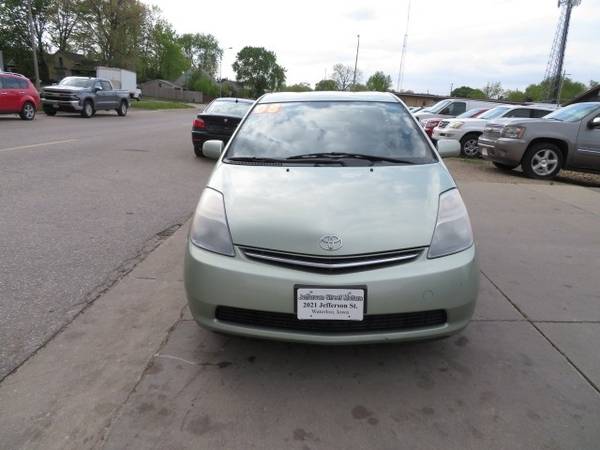 2008 Toyota Prius 5dr HB 131, 000 miles 4, 900 - - by for sale in Waterloo, IA – photo 2