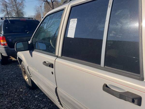 1998/1999 Jeep Grand Cheokee 2000 OBO for sale in Clinton, District Of Columbia – photo 7