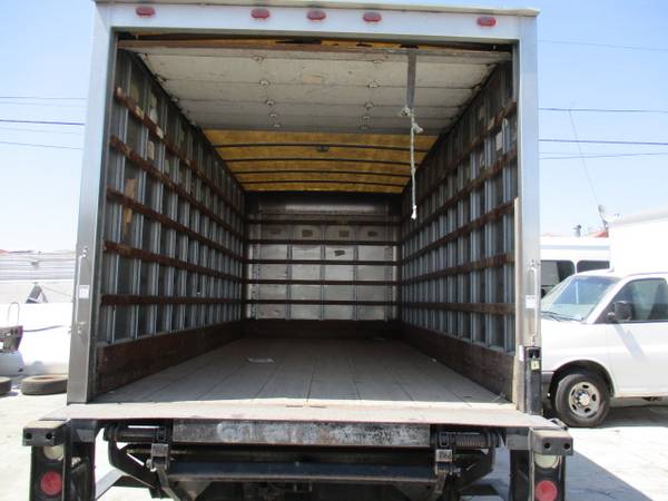 2001 ISUZU NQR NPR HIGHROOF DIESEL 18 FT MOVING BOX TRUCK W/... for sale in GARDENA, AZ – photo 6