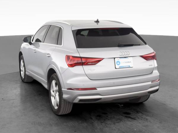 2019 Audi Q3 Premium Sport Utility 4D suv Silver - FINANCE ONLINE -... for sale in Bronx, NY – photo 8