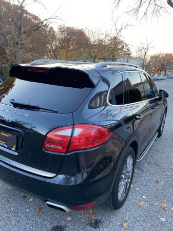 2011 Porsche Cayenne S - cars & trucks - by owner - vehicle... for sale in STATEN ISLAND, NY – photo 3