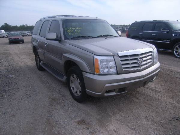 CADILLAC ESCALADE 2002 - cars & trucks - by owner - vehicle... for sale in Maspeth, NY – photo 5