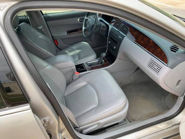 2007 Buick Lacrosse CXL - cars & trucks - by owner - vehicle... for sale in Barling, AR – photo 7