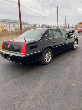 2008 Cadillac DTS platinum package 85K - cars & trucks - by dealer -... for sale in Malden, MA – photo 3