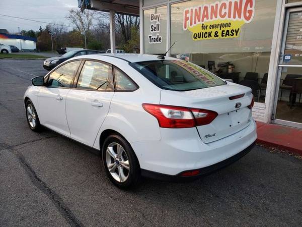 2013 Ford Focus - Financing Available! - cars & trucks - by dealer -... for sale in Franklin, OH – photo 4