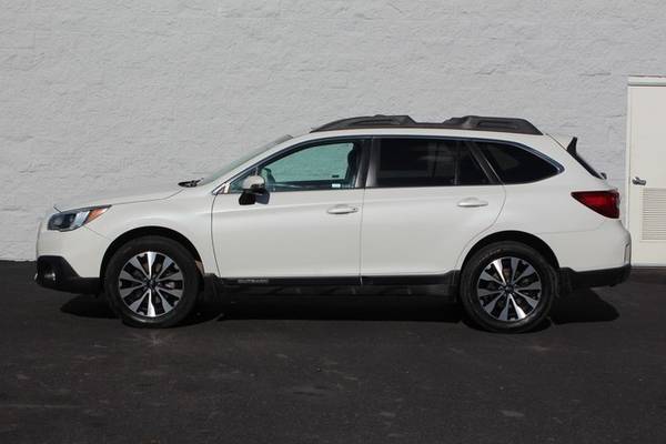 2016 Subaru Outback AWD All Wheel Drive 4dr Wgn 2.5i Limited PZEV... for sale in Klamath Falls, OR – photo 3