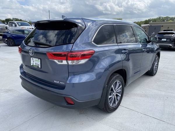 2018 Toyota Highlander XLE - cars & trucks - by dealer - vehicle... for sale in Murfreesboro, TN – photo 5