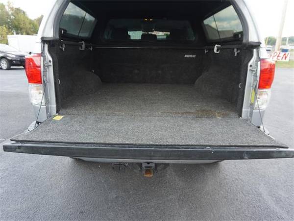 2010 Toyota Tundra truck SR5 - Silver for sale in Beckley, WV – photo 13