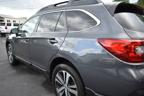 1 Owner 2018 Subaru Outback Limited LIKE NEW! Warranty NO DOC FEES! for sale in Apex, NC – photo 7