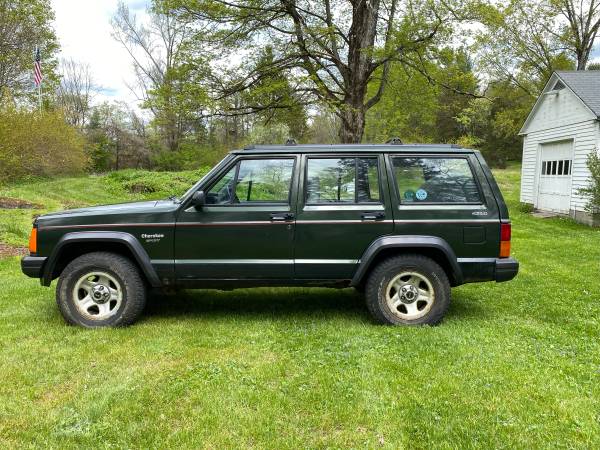 1996 Jeep Cherokee Sport for sale in NEW YORK, NY – photo 2
