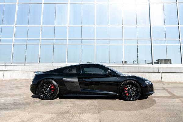 2017 Audi R8 V10 Carbon Fiber Interior/Exterior PckgHIGHLY SPEC'D -... for sale in Dallas, NY – photo 6
