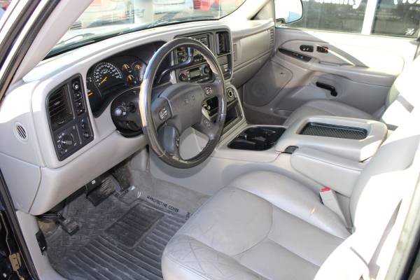 2004 GMC Sierra-1500 SLT 4dr Extended Cab 4WD, Clean, Great Price -... for sale in Omaha, NE – photo 10