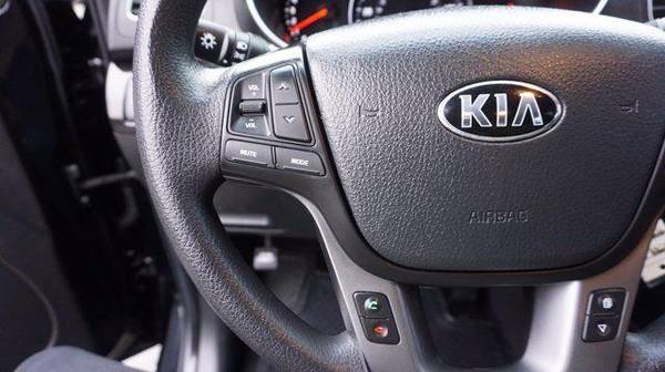 2015 Kia Sorento - - by dealer - vehicle automotive for sale in Milford, OH – photo 17