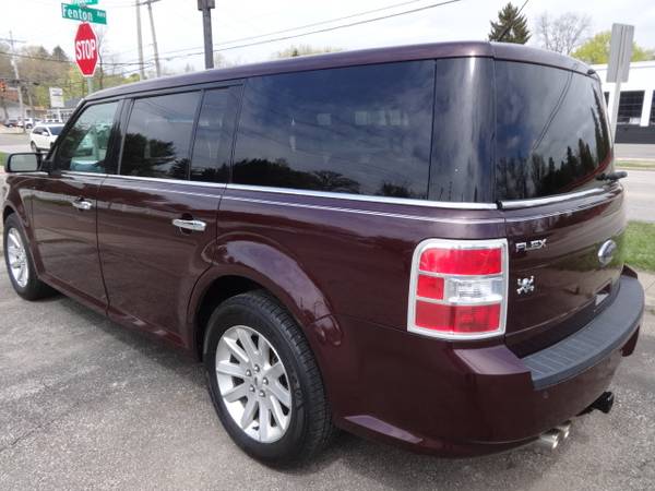2011 Ford Flex, 3 Rd Row Seating - - by dealer for sale in Mogadore, OH – photo 17