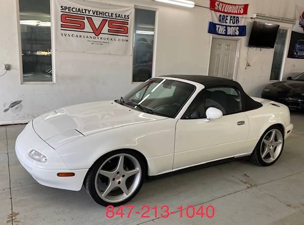 1991 Mazda MX-5 Miata CONVERTIBLE WITH ONLY 40K MILES - cars for sale in SKOKIE, WI – photo 3