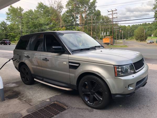 2011 Range Rover Sport Supercharged - cars & trucks - by owner -... for sale in Glastonbury, CT – photo 2