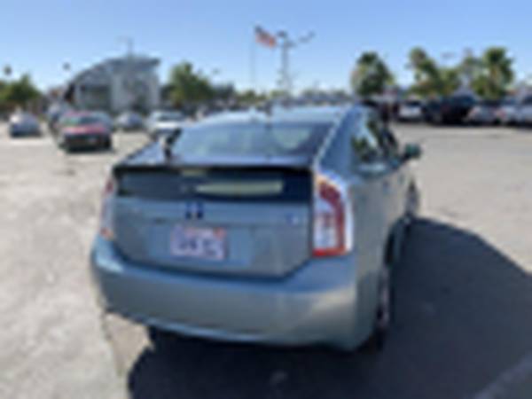2015 Toyota Prius **all power***one owner**LOW MILES*** BAD CREDIT -... for sale in Sacramento , CA – photo 5