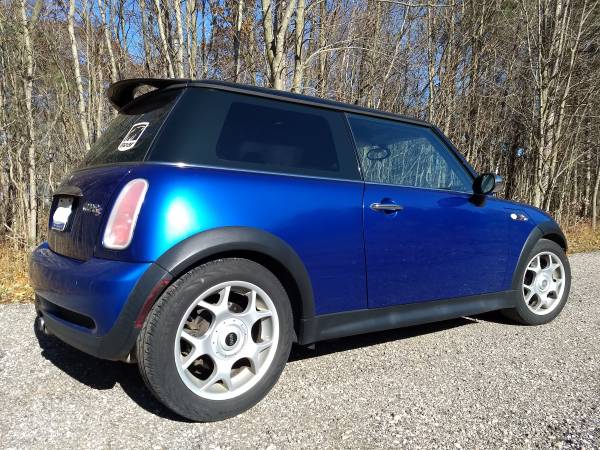 2005 Mini Cooper S - cars & trucks - by owner - vehicle automotive... for sale in Muskegon, MI – photo 2