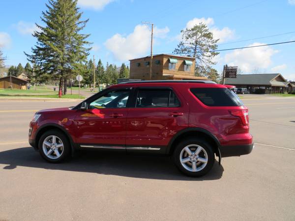 2017 Ford Explorer XLT - - by dealer - vehicle for sale in Ironwood, WI – photo 3