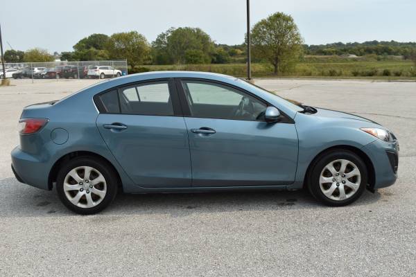 2011 Mazda 3 Mazda3 I-Sport ***CLEAN NEBRASKA TITLE W/82K MILES... for sale in Omaha, IA – photo 5