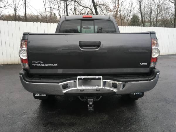 2012 Toyota Tacoma SR5 Automatic 4wd 6 Cylinder TRD Off Road Package... for sale in Watertown, NY – photo 9