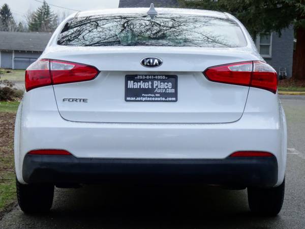 2016 Kia Forte LX Sedan - - by dealer - vehicle for sale in PUYALLUP, WA – photo 5