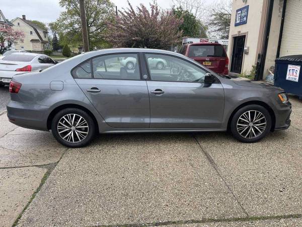 2018 VolksWagen Jetta Se Gry/Blk 24K Miles Clean Title Paid Off for sale in Baldwin, NY – photo 8