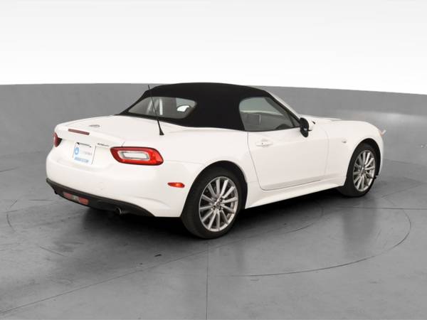 2017 FIAT 124 Spider Classica Convertible 2D Convertible White - -... for sale in Arlington, District Of Columbia – photo 11