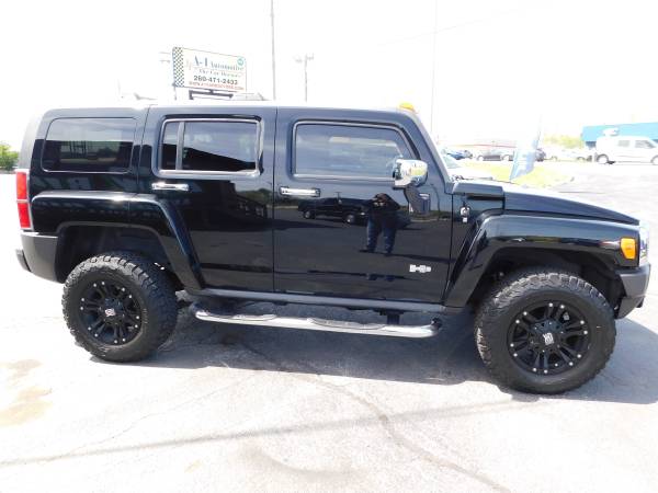 2008 HUMMER H3 w/Luxury Pkg 4x4 ( Free 6 Month Warranty ) - cars & for sale in Fort Wayne, IN – photo 12