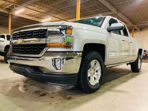2017 Chevrolet Silverado 1500 4WD Double Cab 143.5 LT w/1LT - cars &... for sale in Cleveland, OH – photo 15