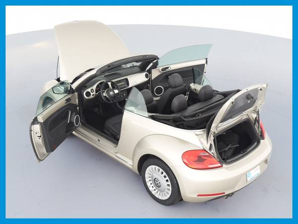 2013 VW Volkswagen Beetle 2 5L Convertible 2D Convertible Beige for sale in Kingston, NY – photo 17