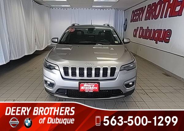 2019 Jeep Cherokee 4WD 4D Sport Utility/SUV Limited - cars & for sale in Dubuque, IA – photo 2