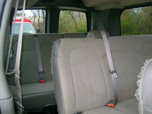 2014 CHEVROLET EXPRESS 2500 12 PASSENGER VAN - cars & trucks - by... for sale in Dubuque, WI – photo 7