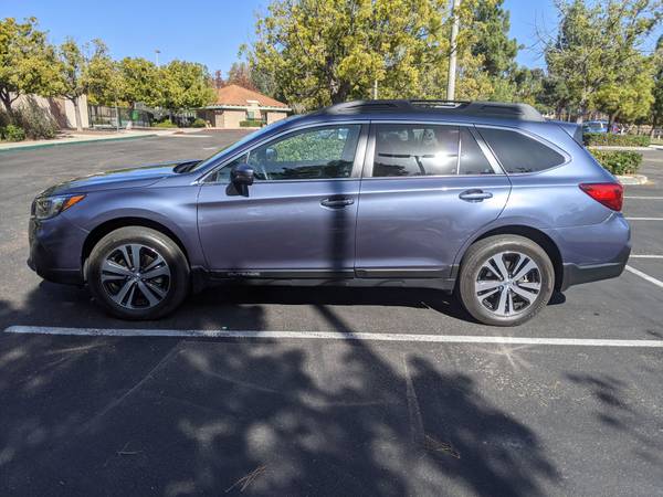 Subaru Outback 3.6R Limited 2018 - cars & trucks - by owner -... for sale in Del Mar, CA – photo 6