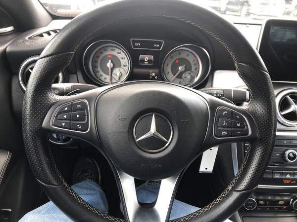 Mercedes Benz CLA 250 4dr Sedan Sports Coupe 4 MATIC Leather Clean for sale in Greenville, SC – photo 20