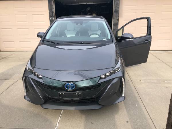 2019 Toyota Prius Prime Plus plug in/hybrid Hatchback 4D hatchback for sale in Brooklyn, NY – photo 10