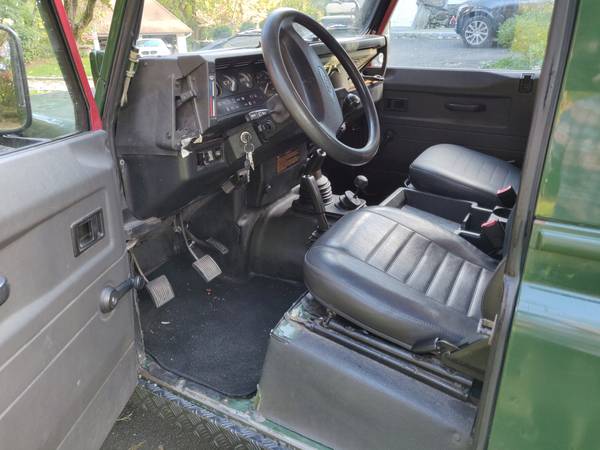 1994 Land Rover Defender 90 300tdi for sale in Old Greenwich, NY – photo 5